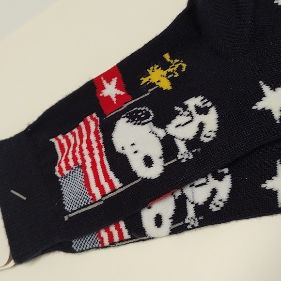 Snoopy socks women's 9 - Picture 5 of 8